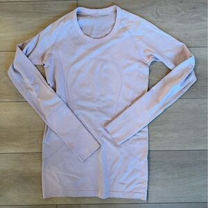 Lululemon long sleeve running shirt sz 6